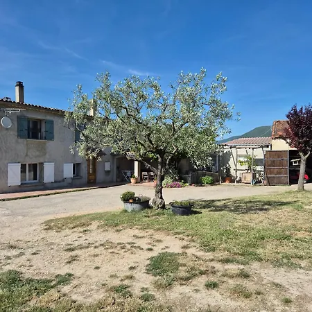 Holiday home Entre Rieu Et Fournache *